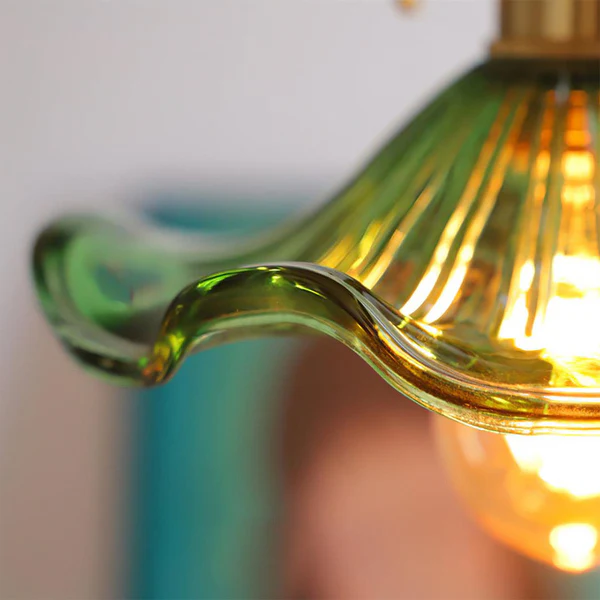 Lampe élégante en forme de fleur d'hibiscus