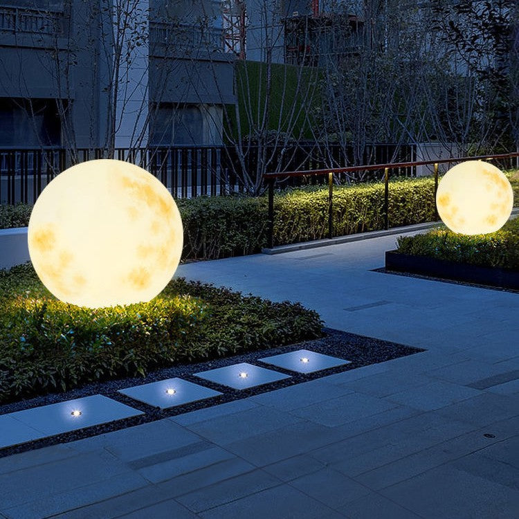 Lampe solaire en forme de lune pour jardin