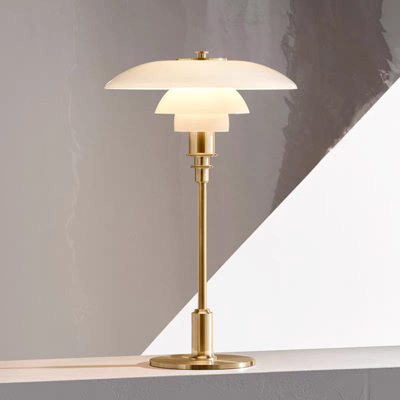 Lampe de table de designer danois