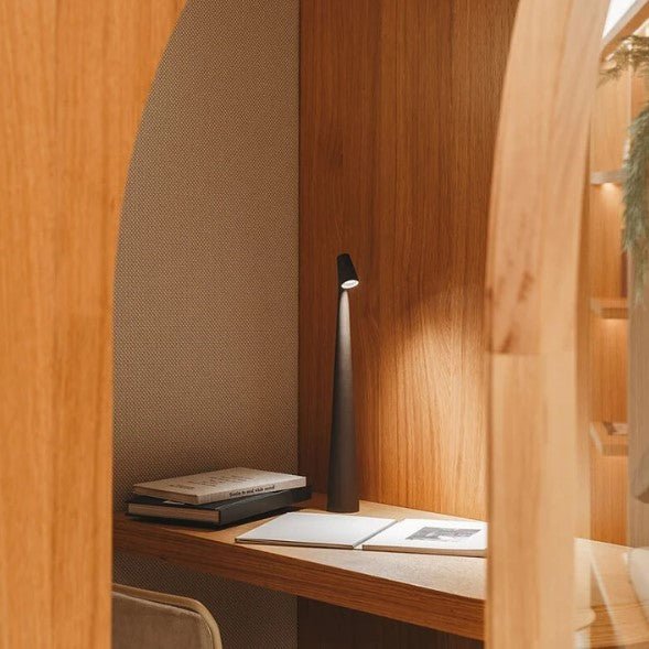 Lampe de table portable LuminaVista