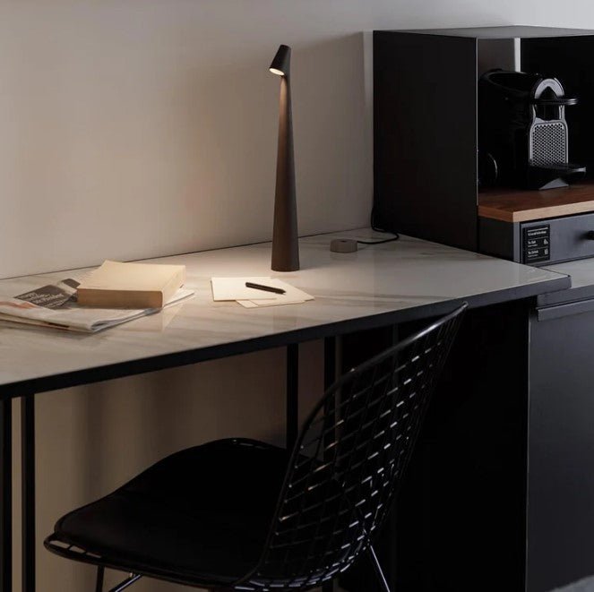 Lampe de table portable LuminaVista